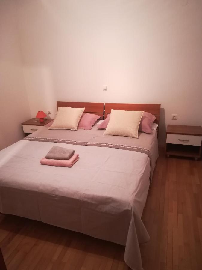 Apartments By The Sea Novalja, Pag - 17973 Exterior photo